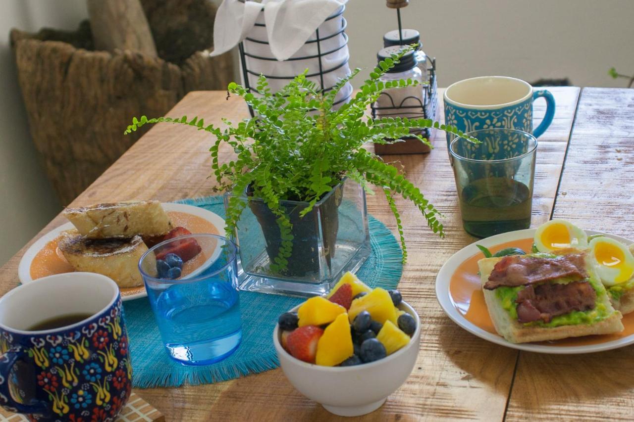 لوكويللو The Serene House Bed & Breakfast المظهر الخارجي الصورة