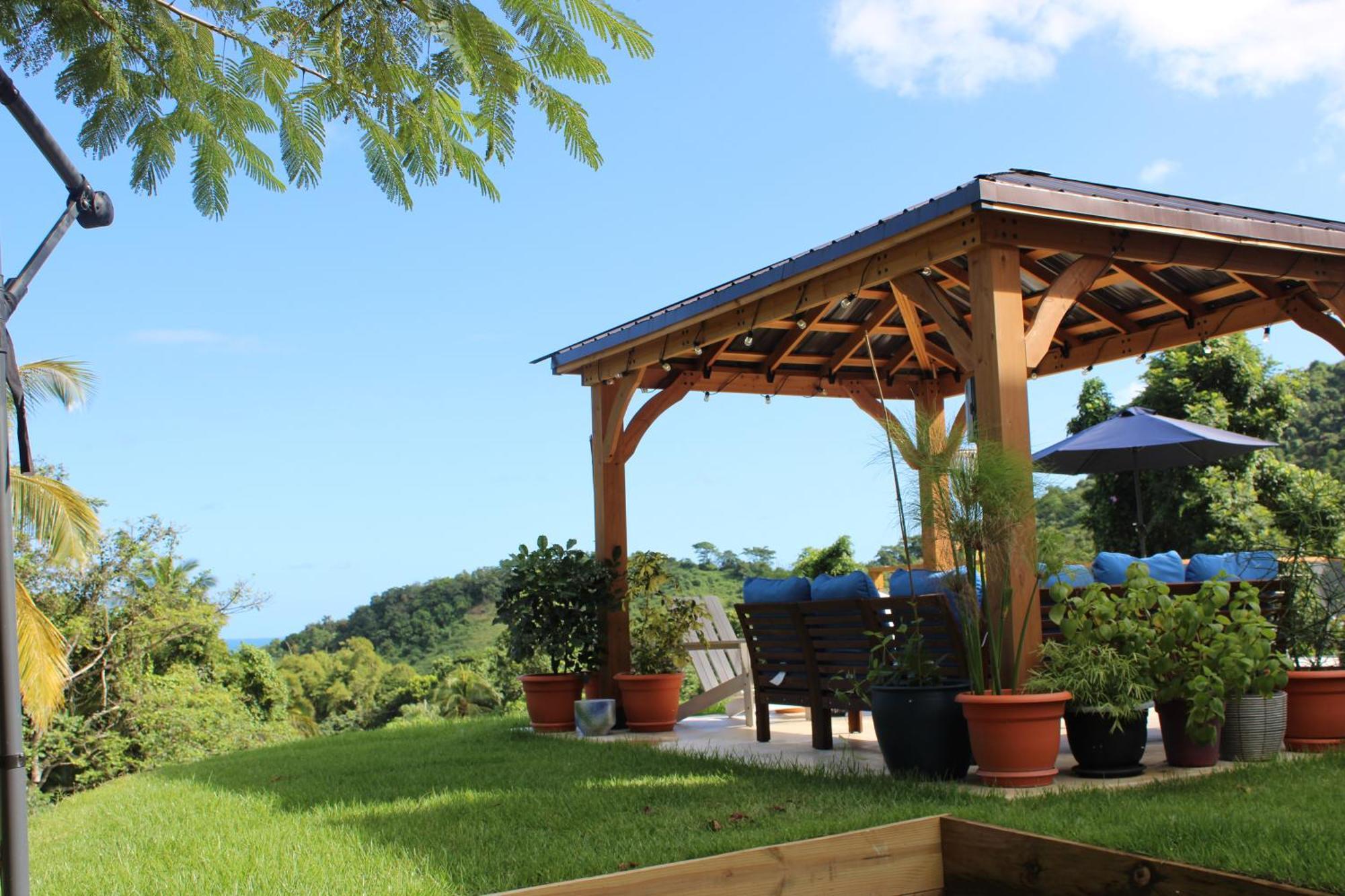 لوكويللو The Serene House Bed & Breakfast المظهر الخارجي الصورة
