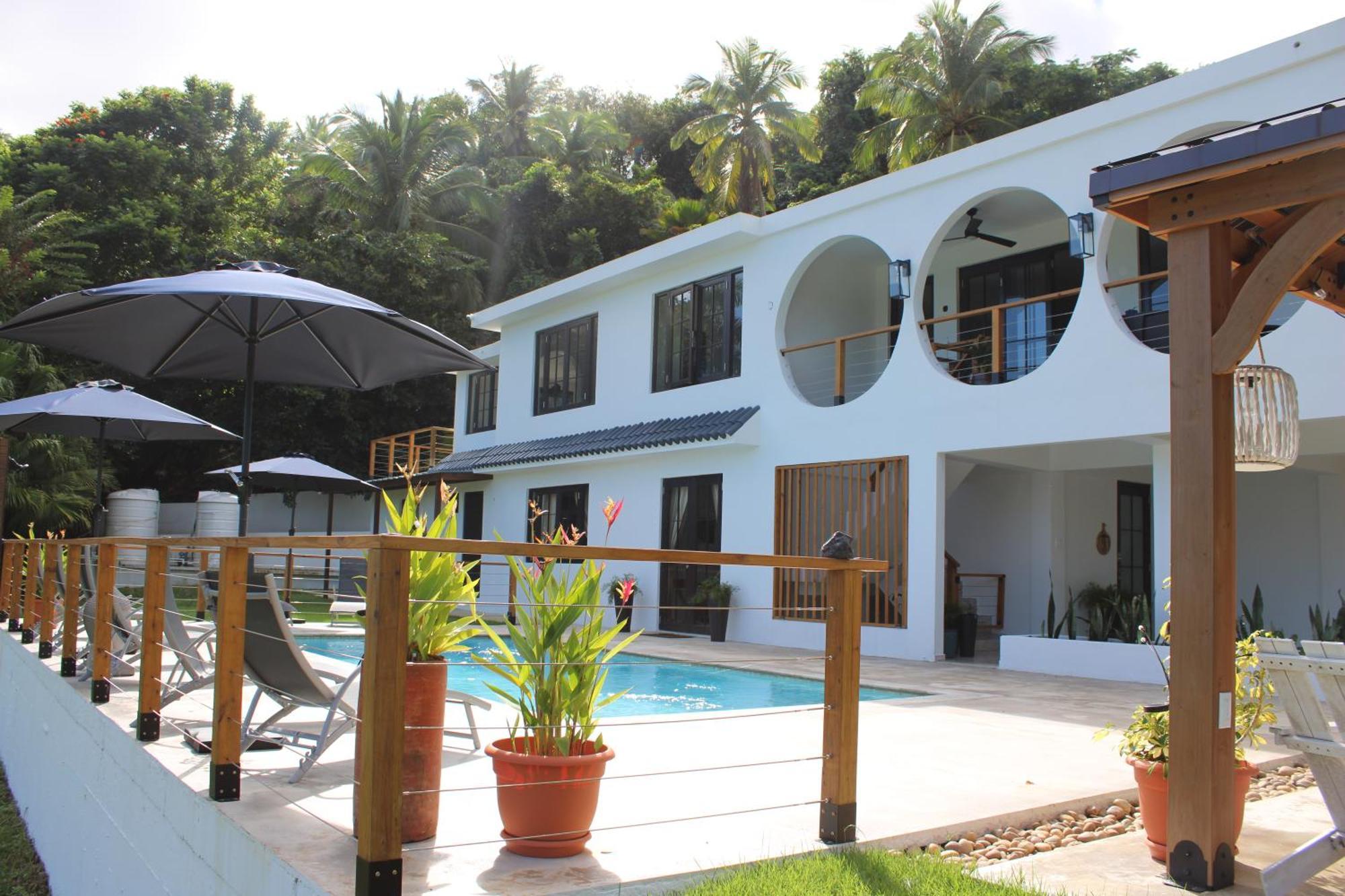 لوكويللو The Serene House Bed & Breakfast المظهر الخارجي الصورة