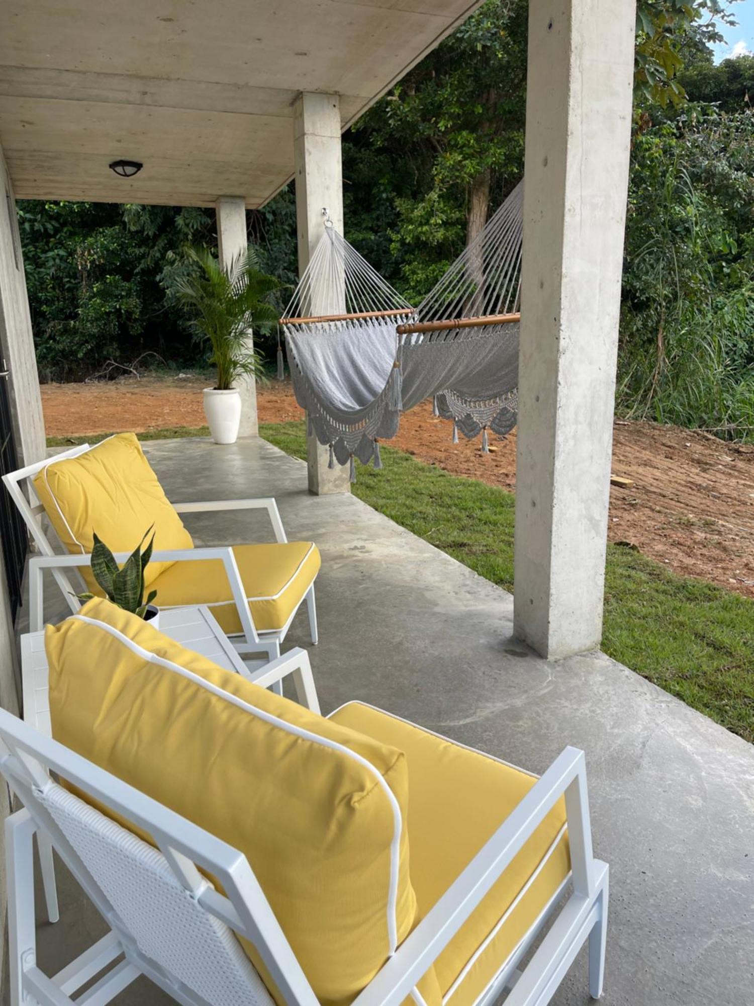 لوكويللو The Serene House Bed & Breakfast المظهر الخارجي الصورة
